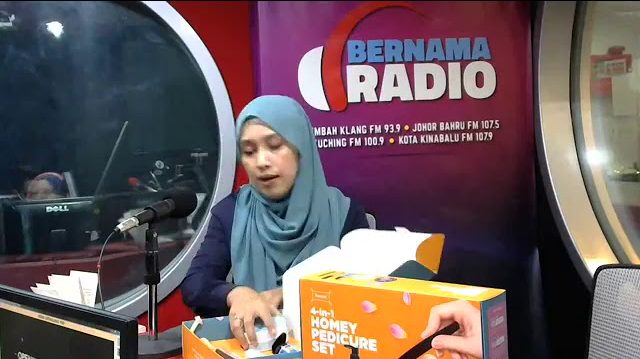 Razowa Media Appearance - Bernama Radio