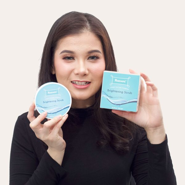 Brightening Scrub Untuk Buang Daki & Cerahkan Kulit | Razowa